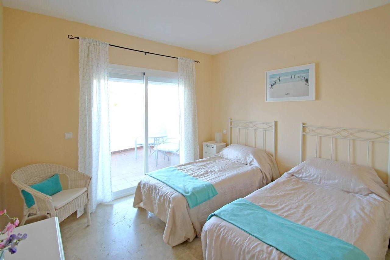 Luxury, Spacious 2 Bed Apartment Estepona Dış mekan fotoğraf